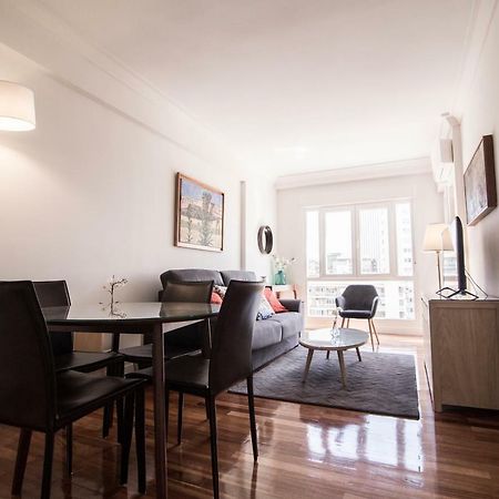 Elegant Retreat Business District Bernabeu Apartment Мадрид Екстериор снимка