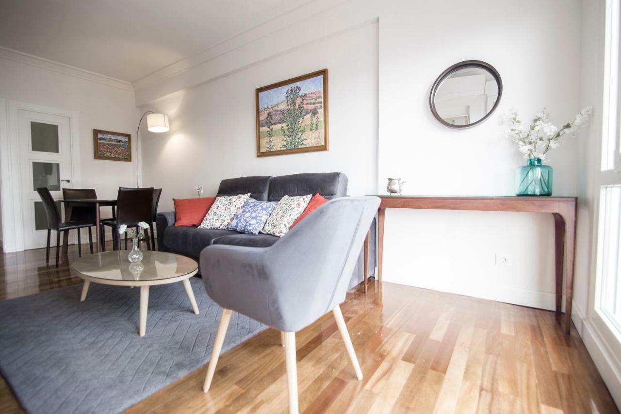 Elegant Retreat Business District Bernabeu Apartment Мадрид Екстериор снимка