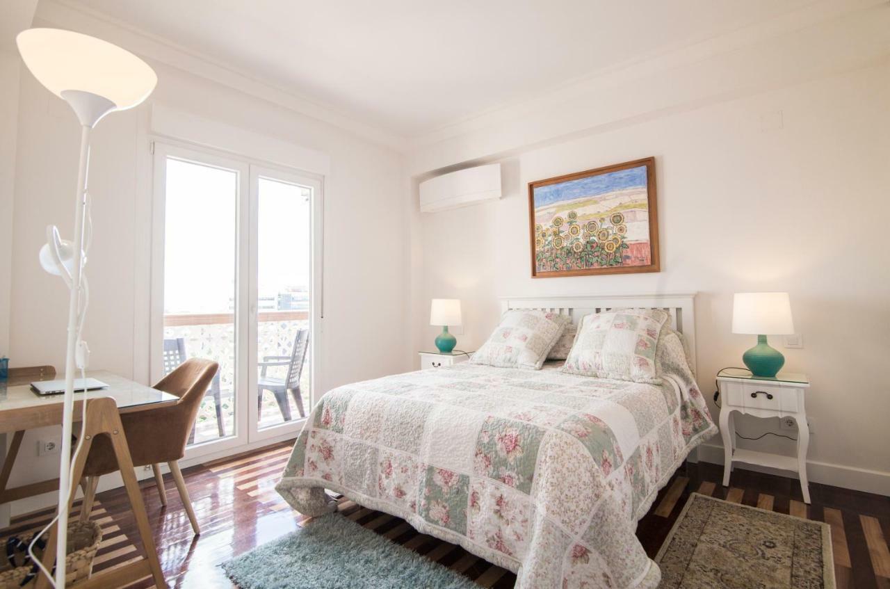 Elegant Retreat Business District Bernabeu Apartment Мадрид Екстериор снимка