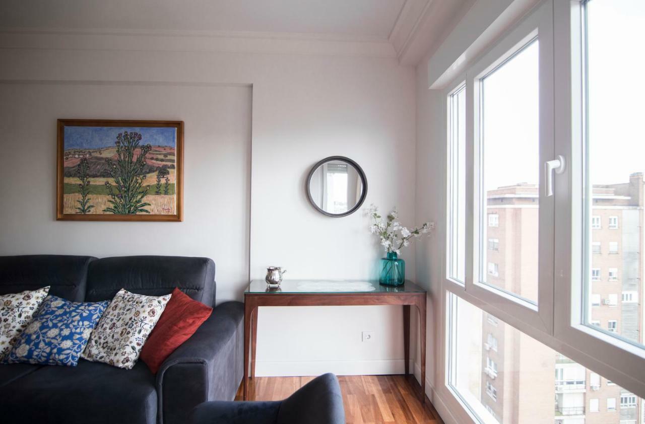 Elegant Retreat Business District Bernabeu Apartment Мадрид Екстериор снимка