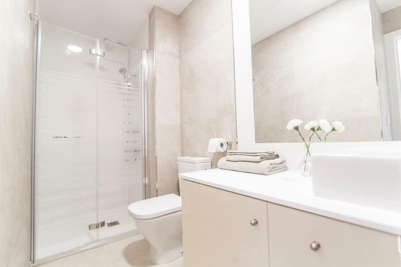 Elegant Retreat Business District Bernabeu Apartment Мадрид Екстериор снимка